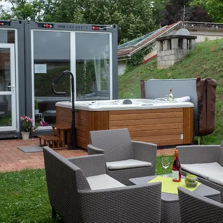 Bikavolgyi Panzio Bed & Breakfast Gardony