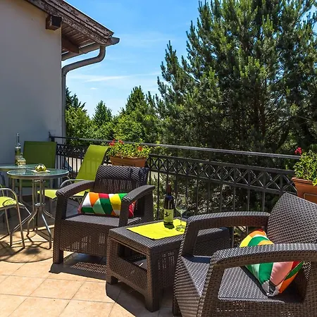 Bikavolgyi Panzio Bed & Breakfast Gardony