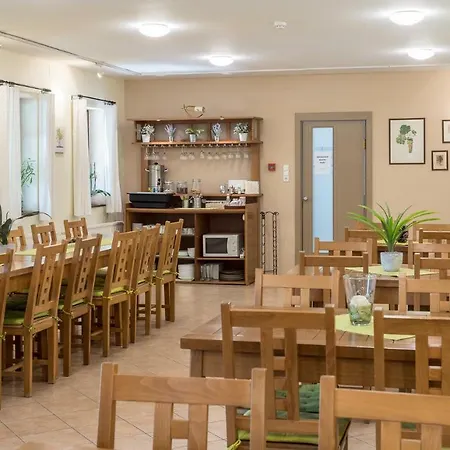 Bed & Breakfast Bikavolgyi Panzio